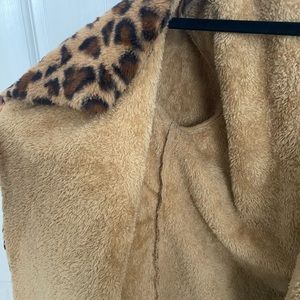 Fur leopard cardigan/ jacket